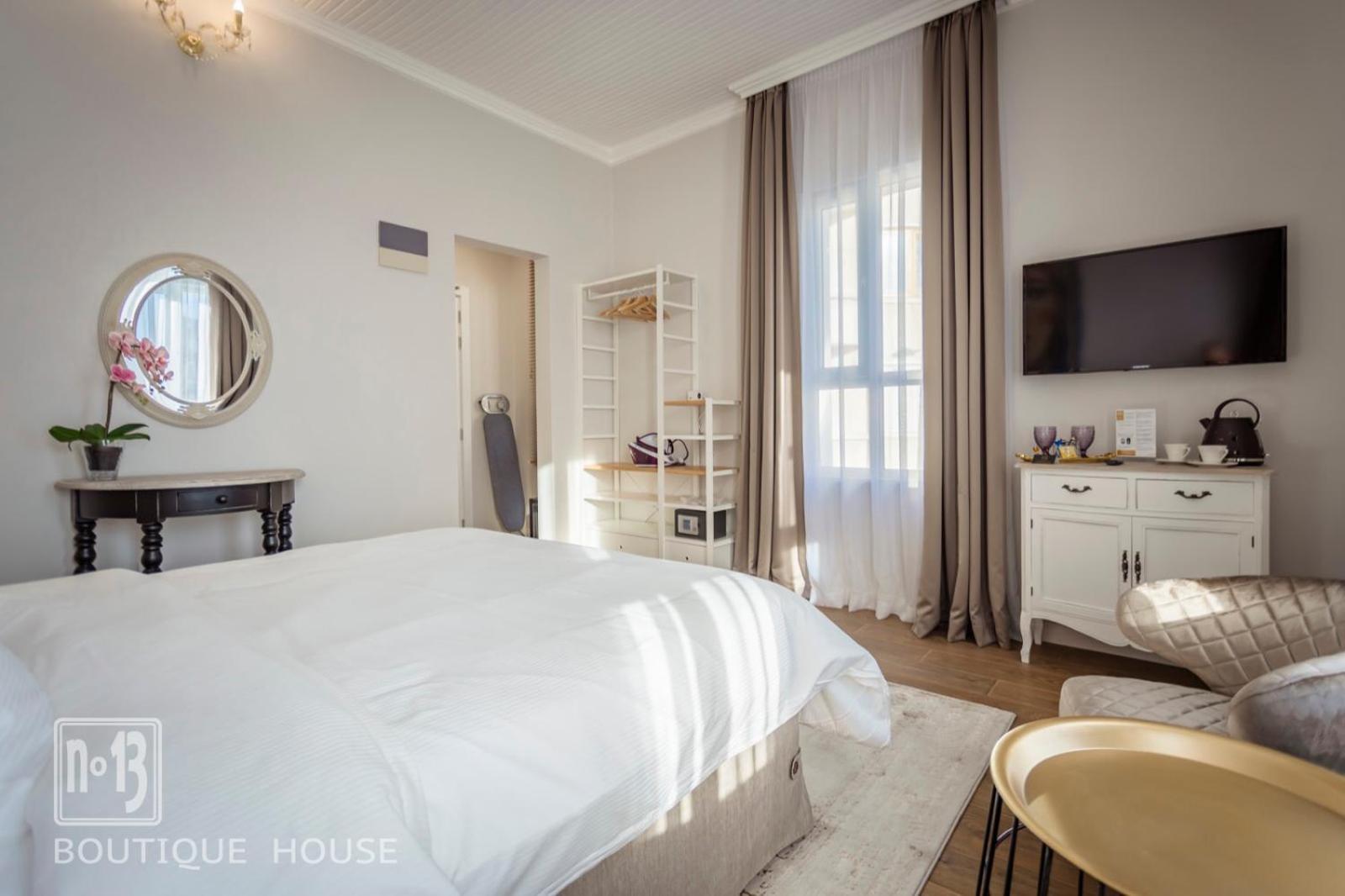 Hotel No13 Boutique House Burgas Habitación foto